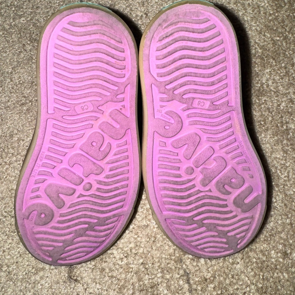 Native Shoes Toddler Slip-On Sneakers Purple Gum Sole C8 Lightweight - Picture 2 of 2